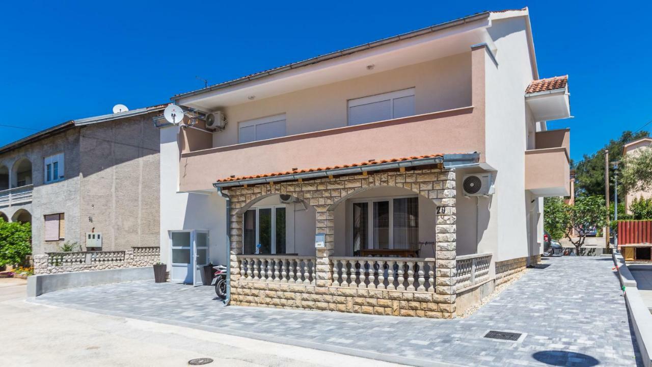 2Sis Apartments Zára Kültér fotó